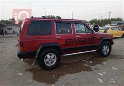 جیپ گراند شیرۆکی